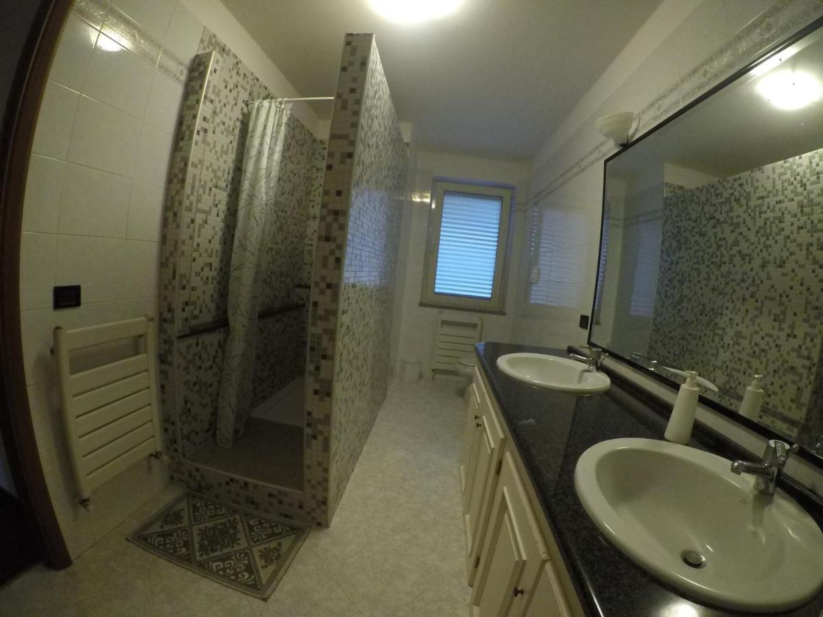 B&B Bassu Bosa Ngoại thất bức ảnh